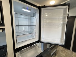 PROVEEDOR DE REMOLQUES DE CAMPING USADOS 2025 For rest River PUMA 337 BH en Venta para Camping y Viajes - Product Image 2