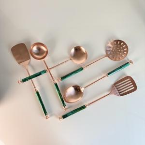 Factory Price Eco-Friendly <b>Kitchen</b> <b>Utensil</b> Set Easy Hook Green Resin Handle Stainless Steel Ladle Turner Home Cooking <b>Copper</b> - Product Image 2