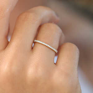 Ronda brillante corte Moissanite diamante personalizado de moda recién llegados Simple elegante completa eternidad apilable boda banda para las mujeres - Product Image 5