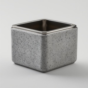 Ensemble d'accessoires de salle de bain en métal élégant pour salles de bain haut de gamme, design écologique et durable avec des lignes nettes et une structure équilibrée - Product Image 1