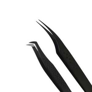 ที่หนีบขนตาสแตนเลสปลายเป็นเส้นใยที่หนีบขนตาแบบมีด้ามจับทรงสลิมสีดำปลายพลาสม่า90องศา10มม. ต่อขนตาต้านแม่เหล็ก - Product Image 1