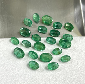 Esmeralda Zambiana 100% Natural de Alta Calidad, 6x4-5x7mm, Forma Ovalada Calibrada, Color Verde Medio, Gema Suelta para Joyería - Product Image 4