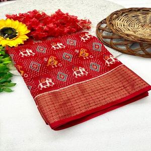 Sari de qualité supérieure Bandhani avec imprimé floral et bordure en zari, fabriqué en Inde, prix de gros - Product Image 1