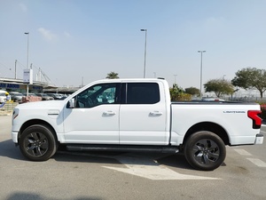 รถกระบะฟอร์ด F-Series Lariat ปี 2023 ไมล์น้อย พร้อมส่ง ทั้งพวงมาลัยซ้ายและขวา พร้อมส่งออก - Product Image 5