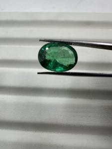 Pierre précieuse en vrac d'émeraude zambienne verte vive de haute qualité certifiée 100% de 7 carats de Lot de pierres précieuses d'émeraude en vrac - Product Image 2