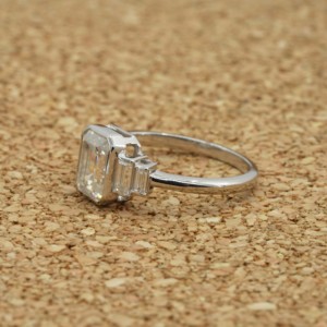 Radiant Unique Lab Grown Diamond Ring 14K Gold Emerald Cut VVS2 IGI Certified Elegant Jewelry Engagement Wedding Gift for Women - Product Image 3