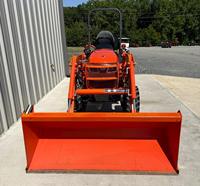 Traktor Kubota B23-01 21HP Terlaris Dengan Lampiran Pemuat Depan / Beli Traktor Mini Kubota Diesel Asli