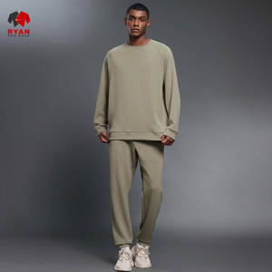 Sudadera Personalizada para Hombre con Logotipo Frontal, 100% Algodón, Tejido de Punto, Diseño a Rayas, Secado Rápido - Product Image 1