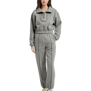 Conjunto Deportivo para Mujer, Personalizado, con Sudadera de Media Cremallera y Pantalones Jogger, Dos Piezas - Product Image 3