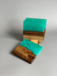 Posavasos cuadrados de madera y resina de nogal hechos a mano más vendidos, alfombrillas y almohadillas de regalo para el hogar - Product Image 4