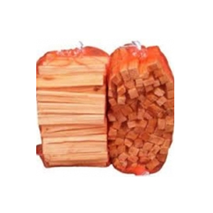 Bûches <span class=keywords><strong>de</strong></span> bois <span class=keywords><strong>de</strong></span> chauffage séchées au four, emballées en sac fileté rouge, prêtes à l'emploi - Product Image 2