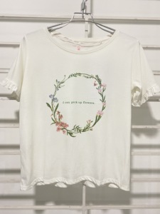 เสื้อยืดสตรีผ้าฝ้าย100% คุณภาพสูงเทรนด์ใหม่แขนสั้นสำหรับใช้ในชีวิตประจำวันพิมพ์ลายโลโก้รูปแบบจุด - Product Image 6