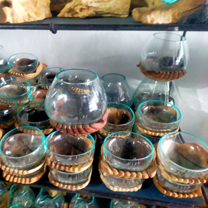 Vase en verre fait main de haute qualité petite commande acceptée - Product Image 1