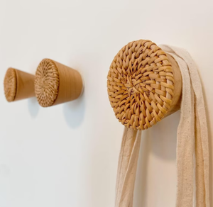 Ganchos de pared de madera de ratán hechos a mano, 3 unidades - Product Image 2