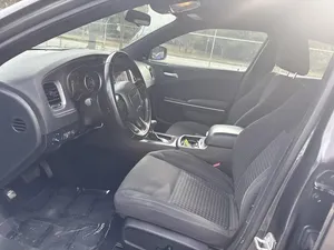 Dodge Charger SXT 2023 Asequible - Product Image 3