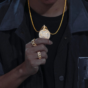 Colgante de moissanita de oro sólido de 10kt Unisex de diseño personalizado, joyería fina con claridad VVS, estilo Hip Hop para regalo - Product Image 5