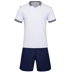 Best Quality Custom Design New Arrival Men Soccer Uniform <b>for</b> <b>Sale</b> Training Free Printing Logo Soccer Uniforms - Product Image 1