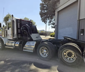 El mejor!! Camión Tractor Diésel de Larga Distancia 6x4 con Cabina Dormitorio para Transporte de Carga y Contenedores - Product Image 2