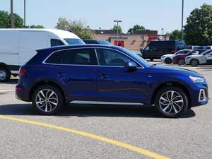 Audi Q5 quattro Premium Plus S Line 45 TFSI neuve/d'occasion 2023 - Product Image 3