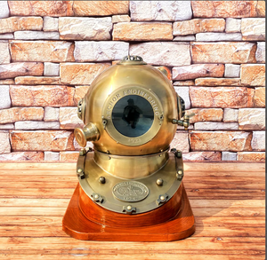 Casque de plongée sous-marine antique de qualité supérieure, élégant et magnifique - Product Image 1