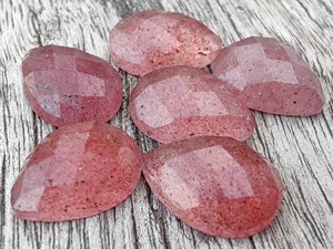 Mayorista Lavira Natural Rosa Fresa Cuarzo Piedras preciosas sueltas Calidad A ++ Alta Forma de pera Cabujón Parte posterior plana Tamaños calibrados - Product Image 2