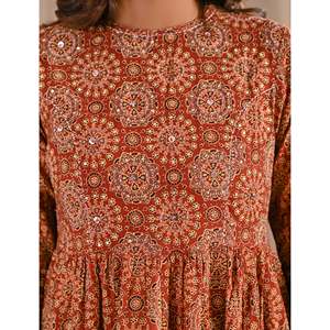 Vestido Anarkali de algodón rojo estampado a mano, estilo pakistaní, traje indio Lehenga Choli Salwar Choli, hecho de georgette. - Product Image 2