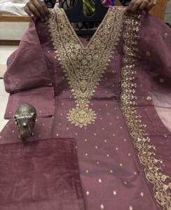 PANTALON KURTI DE TRAVAIL À BRODERIE LOURDE AVEC FÊTE ORGANJA LOURDE ENSEMBLE DUPPATA - Product Image 5