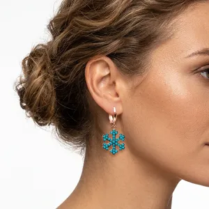 Boucles d'oreilles pendantes en turquoise à motif flocon de neige, plaquées or, tendance mariage et soirée, bijoux fins en argent sterling 925 - Product Image 4