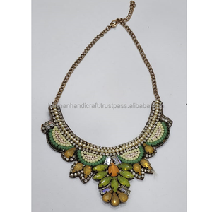 Colliers en perles de résine, mode, perles personnalisées, faits à la main, bijoux pour femmes, dames, filles, fabriqués en Inde - Product Image 5