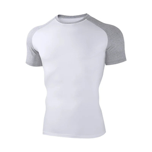 Chemises de compression de fitness personnalisées pour les jeunes Polyester Spandex Rash Guards Vêtements de course Jogging Wear Logo privé - Product Image 2