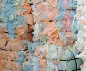 Livraison rapide, vente en gros de déchets de mousse recyclée, déchets de plastique, déchets de mousse PU, matériau de haute qualité à vendre - Product Image 3