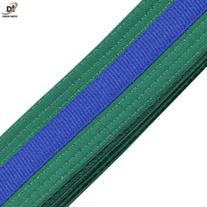 2024 nuevo diseño profesional BJJ cinturones Karate Gi de seda de alta calidad con tasa de fábrica gran oferta de verano para ropa de artes marciales - Product Image 2