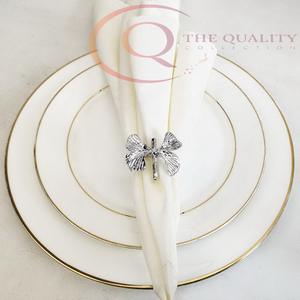 แหวนรองผ้าเช็ดปากโลหะสุดหรูสำหรับงานแต่งงานและการจัดโต๊ะอาหาร  งานเคลือบคุณภาพพรีเมียมที่เป็นมิตรต่อสิ่งแวดล้อม เหมาะสำหรับงานอีเว้นท์และการใช้งานในชีวิตประจำวัน - Product Image 4