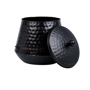 Bac à tuyau d'arrosage en métal finition patine grise avec poignée en laiton pour l'arrosage des plantes à la maison et au jardin, bac décoratif en métal pour tuyau d'arrosage de jardin - Product Image 5