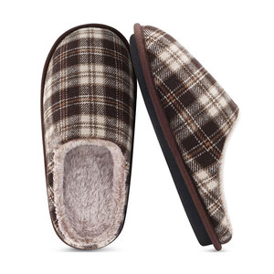 Pantuflas de Estilo Moderno Hechas en Pakistán con Logotipo Personalizado, para Uso en Interiores y Exteriores, para Hombres, para el Hogar y Hoteles - Product Image 2