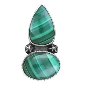 Prix de gros Bague de créateur en argent sterling 925 avec pierre précieuse naturelle Malachite ovale en forme de poire pour un usage quotidien pour femmes - Product Image 1