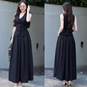 Đầm lụa thanh lịch - Thiết kế tinh tế với chất liệu lụa cao cấp, tôn dáng eo và nâng tầm vẻ đẹp nữ tính - Product Image 3