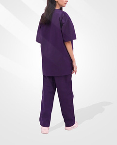 ชุดยูนิฟอร์มแพทย์แบบจั๊มสูทสำหรับพยาบาล ทันตแพทย์ เด็ก และบุคลากรทางการแพทย์อื่นๆ  ลายโลโก้ส่วนตัว สำหรับฤดูร้อน  แบบ unisex - Product Image 4