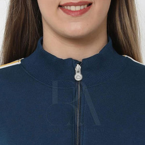Servicio OEM Chándal de invierno para mujer Logotipo personalizado Tallas grandes Venta caliente Precio al por mayor Chándal de mujer personalizable para la venta - Product Image 2