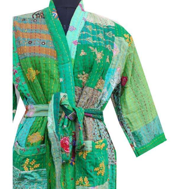 สีเขียว