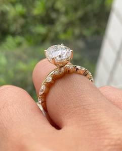 Lujo 3.01CT VS1 Lab Grown Oval Cut Diamond IGI Certified Double Band 18K Oro amarillo Anillo de fiesta de compromiso Mujeres Royal Saga - Product Image 2