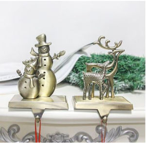 Soporte para medias dorado de alta calidad Metal elegante con chapado en oro Suministro al por mayor Medias de Navidad Soporte para existencias a precio - Product Image 6