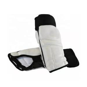 Prix d'usine pour les protège-pieds droits de taekwondo pour hommes en EVA bleu approuvés WTF - Product Image 6