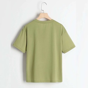 เสื้อยืดคอกลมแขนสั้น100% ทรงสลิมฟิตสำหรับผู้ชายพิมพ์ลายแบบกำหนดเองด้านหน้าสีพื้น - Product Image 5