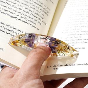 Support de page de livre en résine, poignée pour les doigts, accessoire de lecture durable et confortable, parfait pour les livres, les documents d'étude, les journaux et les romans - Product Image 3