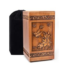 Handmade Urns ไม้สําหรับเถ้ามนุษย์ชายหญิงแกะสลักผีเสื้อกล่องฝังศพตกแต่ง Urn ฝัง - Product Image 1