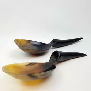 ช้อนเขาควายแกะสลักคู่ช้อนตกแต่งหรูหราพร้อมกระจกขัดเงาสำหรับงานปาร์ตี้ - Product Image 1