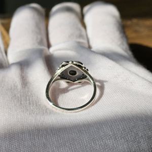 Anillo Elegante de Plata de Ley 925 Más Vendido, Diseño de Flor de Ónix Negro, Engaste Simple, Regalo de Boda y Compromiso, Venta al por Mayor de Fábrica - Product Image 5