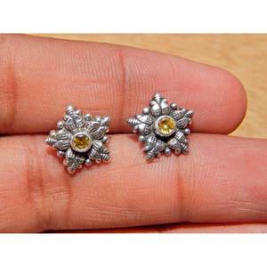 ต่างหูเม็ดเล็กสีเงินสเตอร์ลิงประดับด้วยพลอยซิทรีนหรูหราเหมาะสำหรับผู้หญิง - Product Image 4