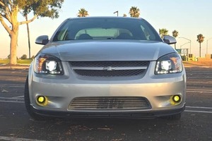 Chevrolet Cobalt SS Coupé 2024 d'occasion, cuir foncé, R15, transmission automatique TurboDriven PrecisionBuilt, toit ouvrant panoramique pour - Product Image 2